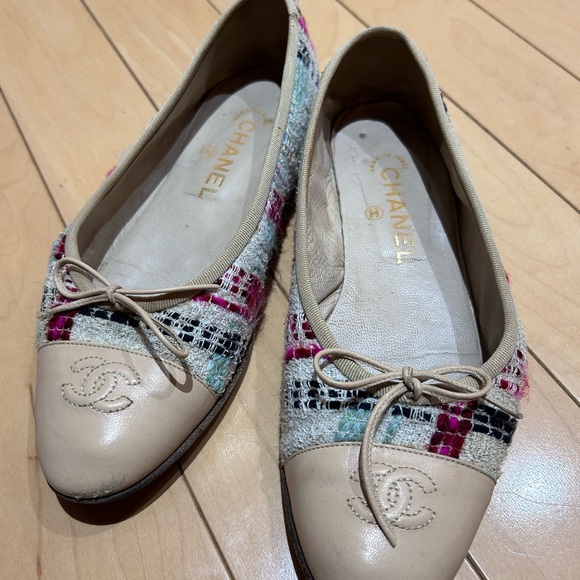 Authentic Chanel ballet flats - Picture 1 of 10